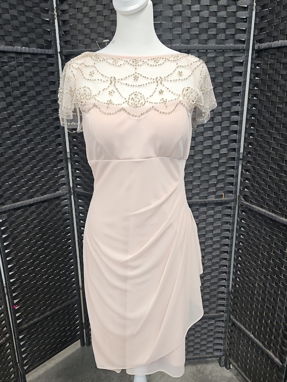 NWT Size 10 Nude Beaded Cap Sleeve Ruched Mesh DJ-JAZ Cocktail